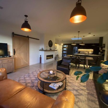 Black Stilt Retreat, Stunning Luxury Property Twizel Dış mekan fotoğraf