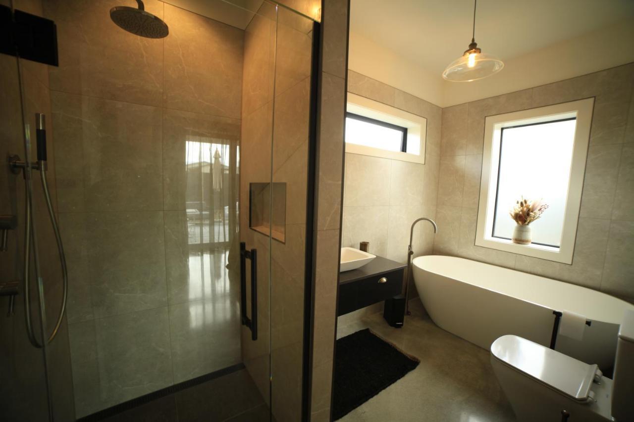 Black Stilt Retreat, Stunning Luxury Property Twizel Dış mekan fotoğraf