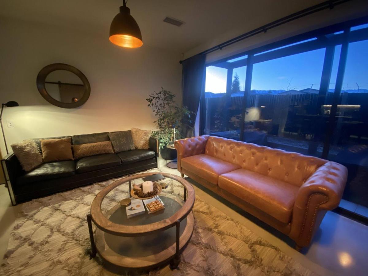 Black Stilt Retreat, Stunning Luxury Property Twizel Dış mekan fotoğraf